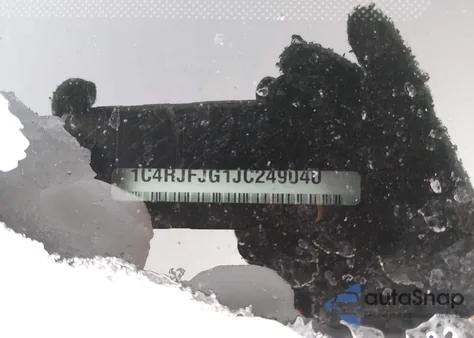 2018 Jeep Grand Cherokee Summit 4X4 from USA, damaged, VIN 1C4RJFJG1JC249040